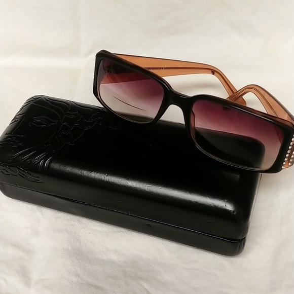 Authentic Versace Sunglasses - Picture 1 of 12